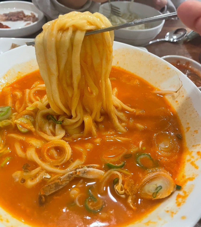 명족발진칼국수 이미지