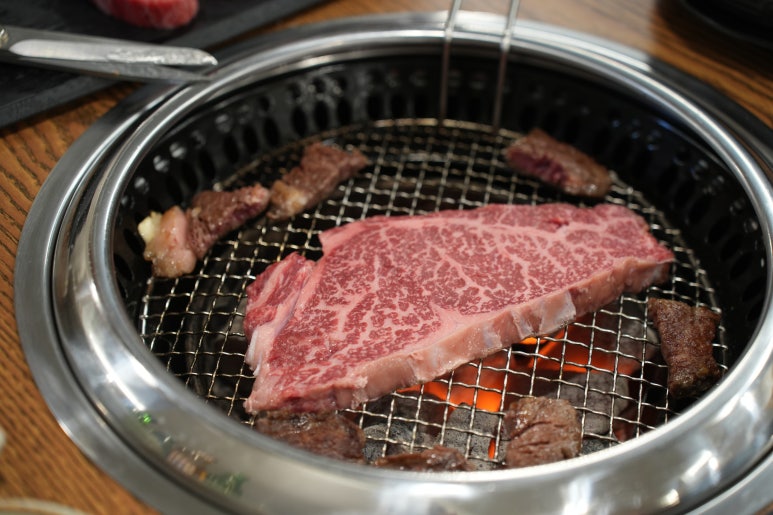 거산육회 이미지