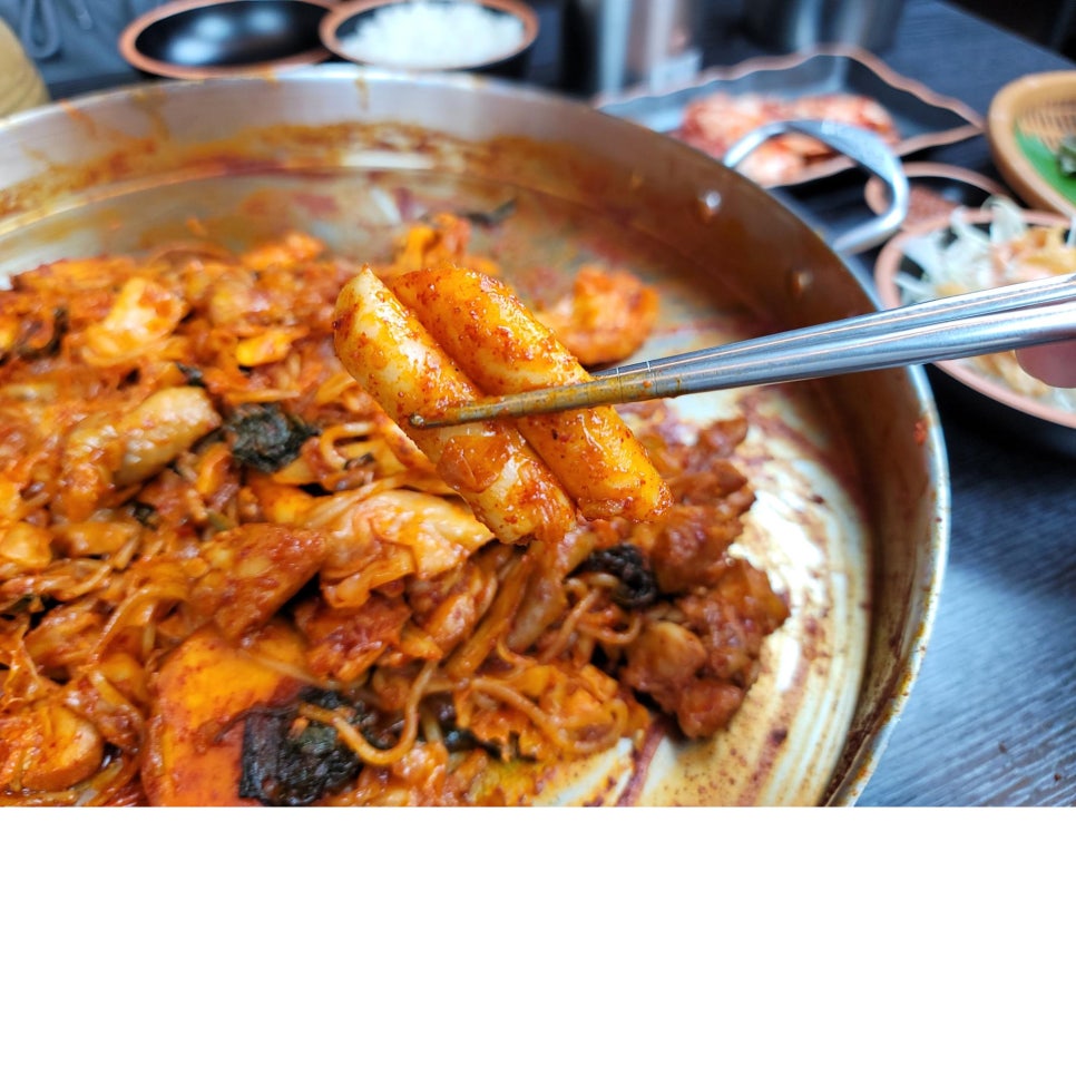 항아리수제비칼국수 이미지