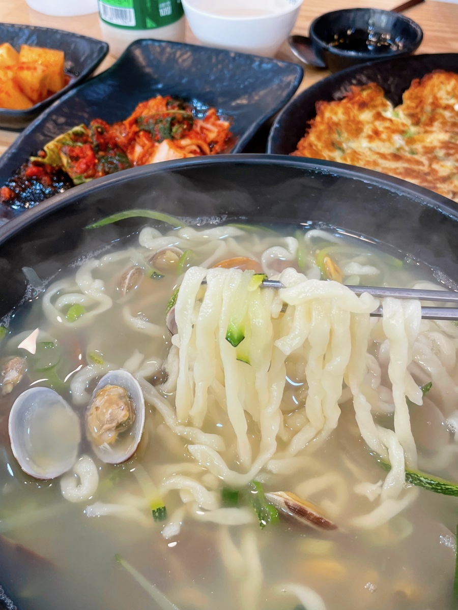 예담손칼국수 이미지