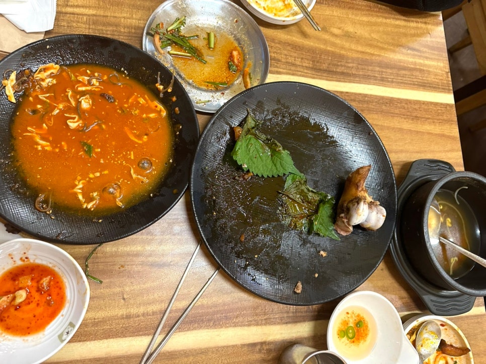 신장터족발돼지국밥 이미지