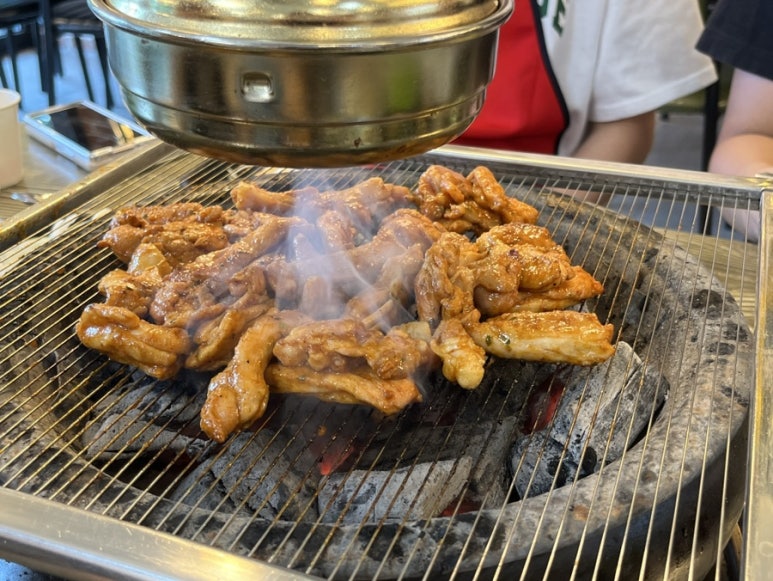 온정오골계숯불구이막국수 이미지