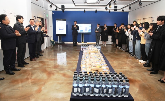 디자인틈 이미지