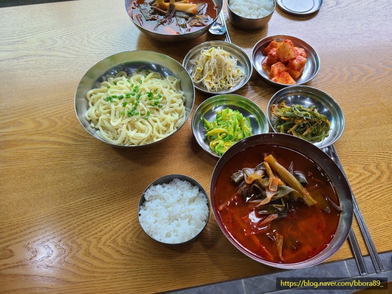 아궁이육개장 이미지