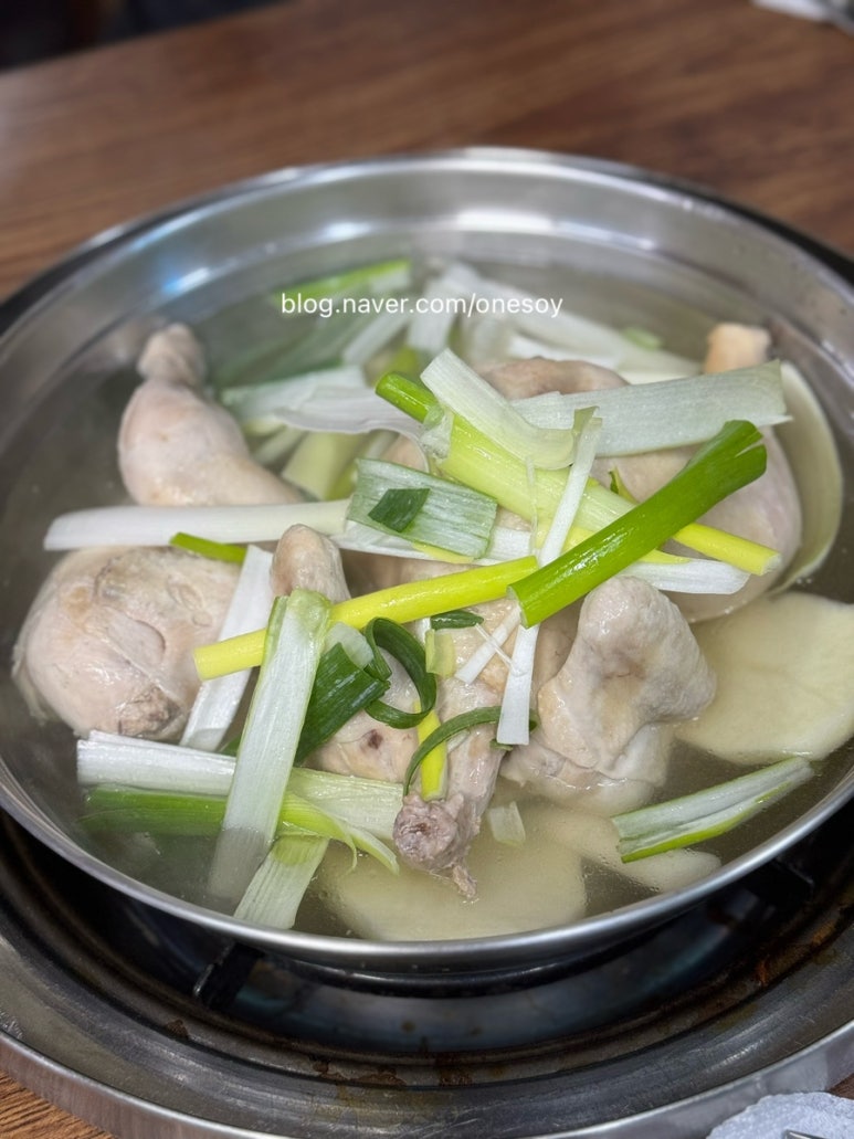 공릉동닭한마리 이미지