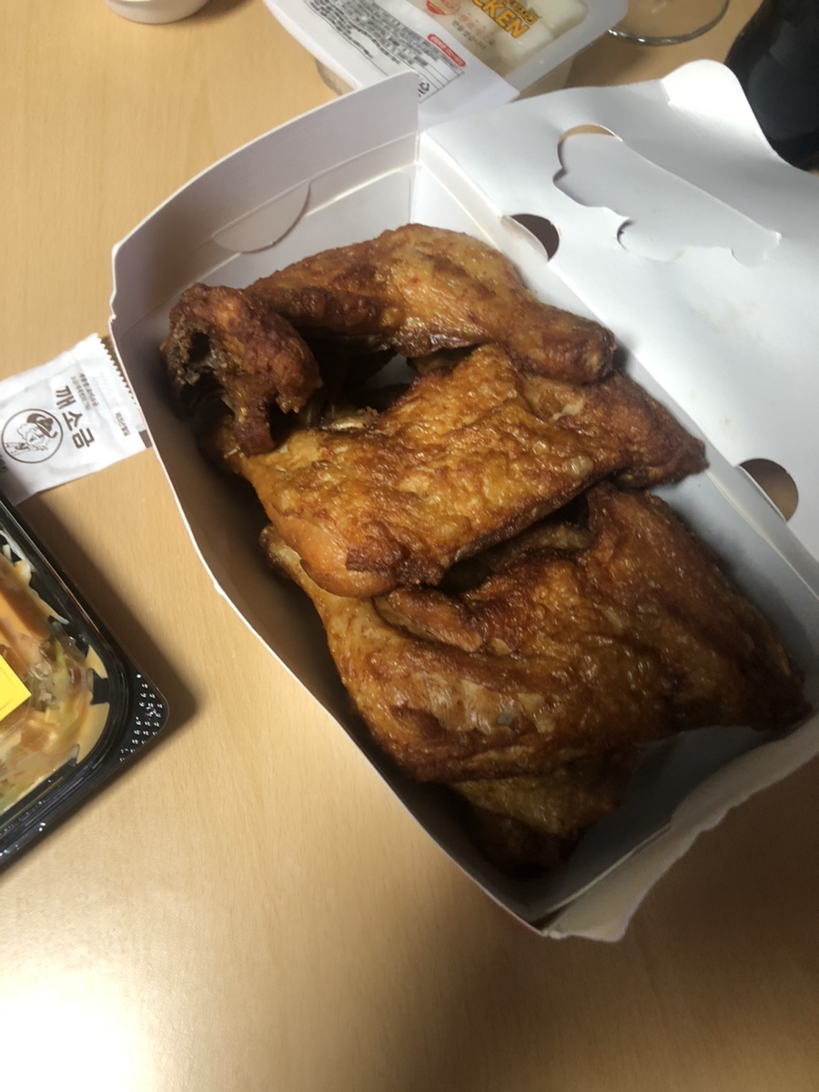 동큐치킨고현점 이미지