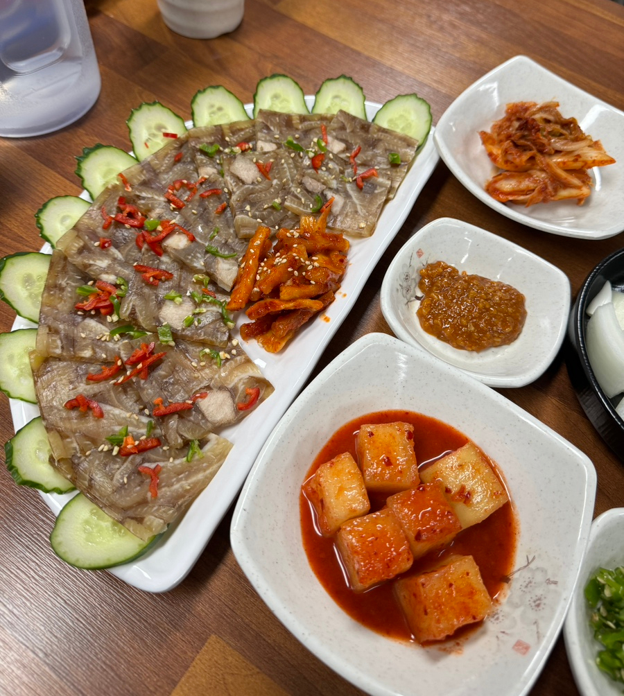 뼈대있는해장국 진영점 이미지
