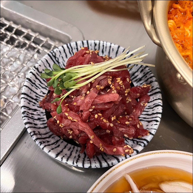 영삼이네우정소갈비지축역점 이미지