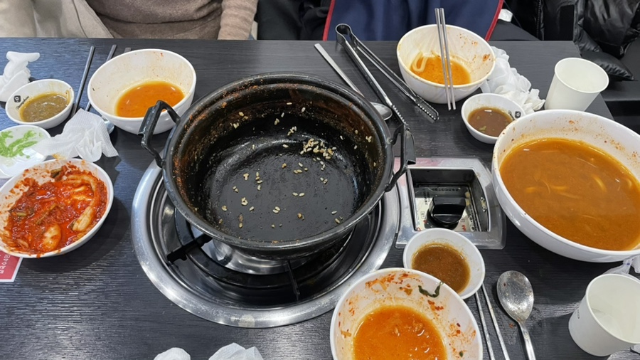 송산샤브칼국수 이미지
