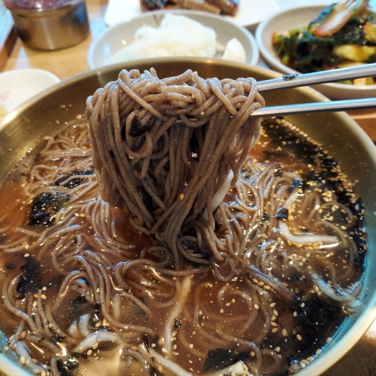 꼬꼬와메밀국수 이미지