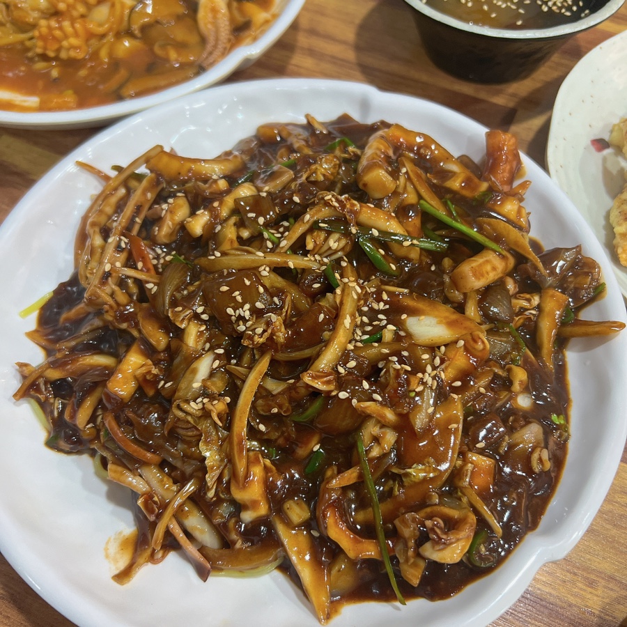황궁쟁반짜장봉동점 이미지