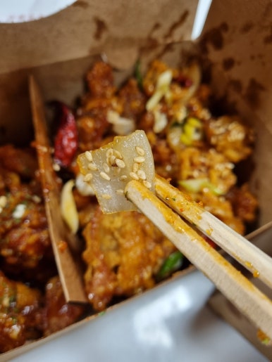 노랑통닭마산야구장점 이미지