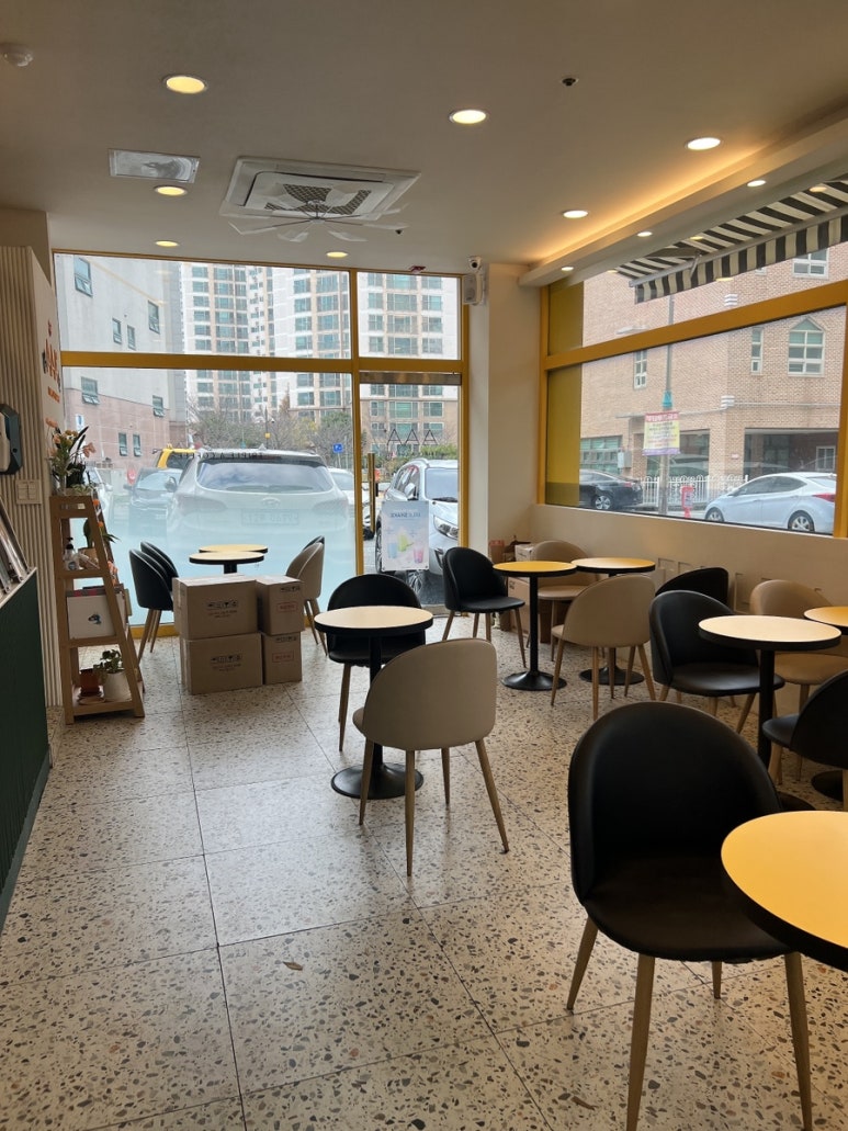 컴포즈커피옥암점 이미지
