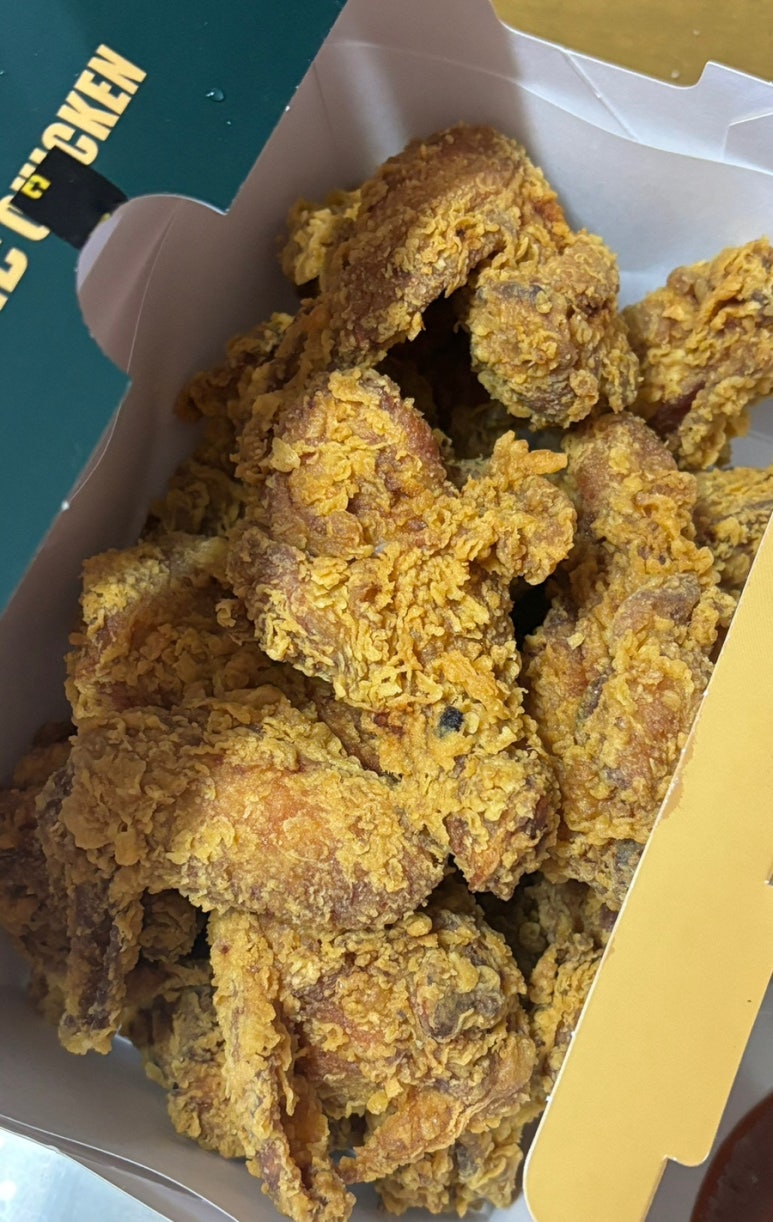 비에이치씨치킨(용봉점) 이미지