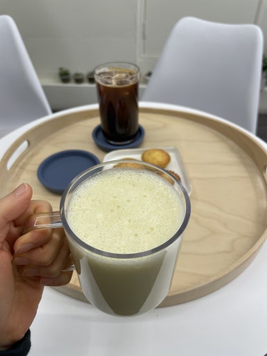 코랄블루공존커피 이미지