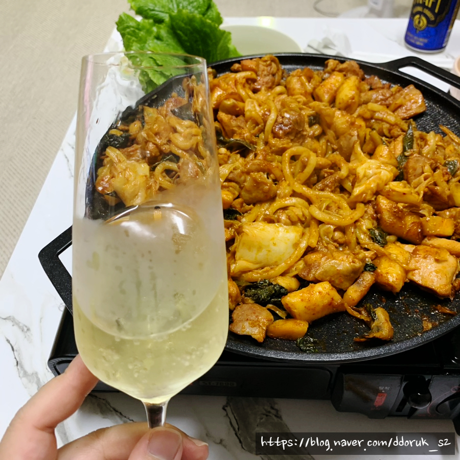 북방닭갈비막국수 이미지