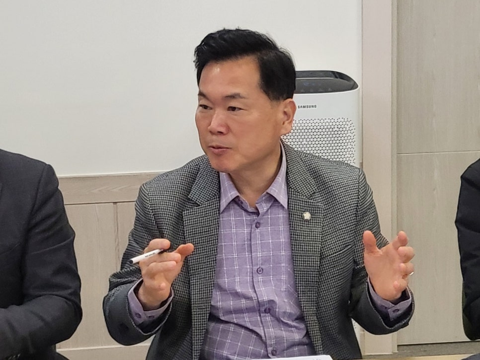 한서식자재마트 이미지