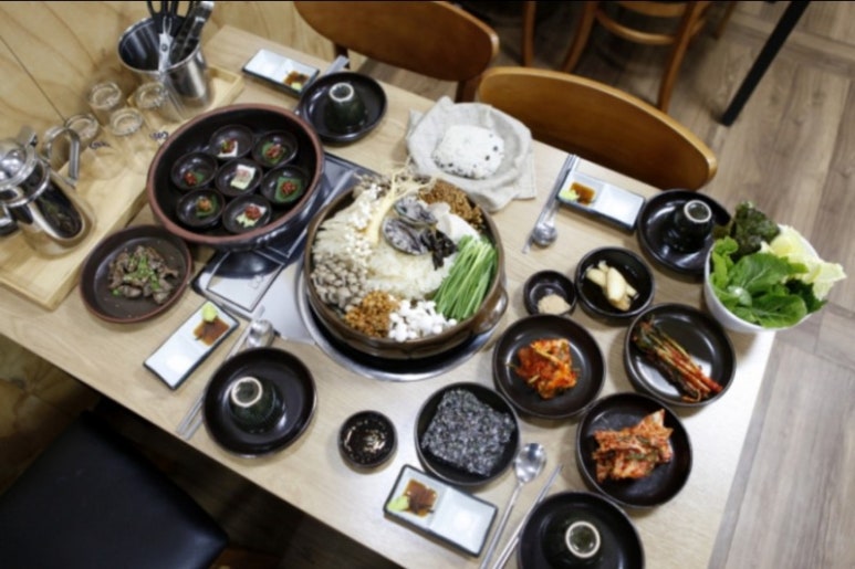 부자백숙 이미지