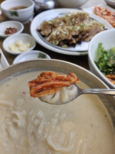 장수촌칼국수 이미지