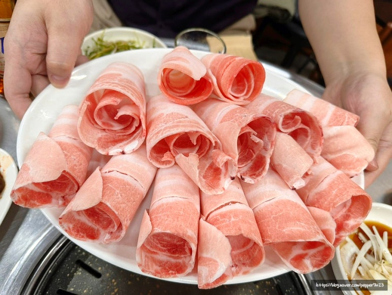 청춘식당 이미지