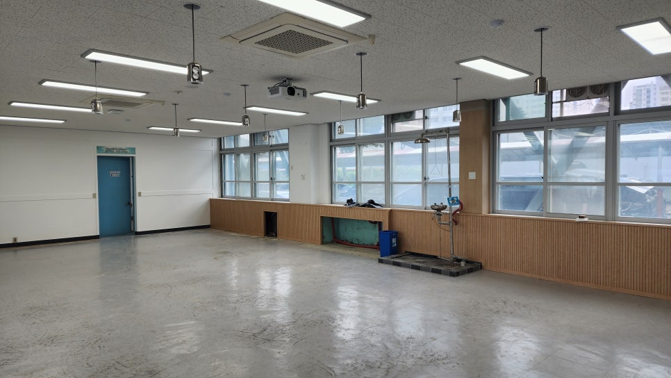 예산여자중학교 이미지