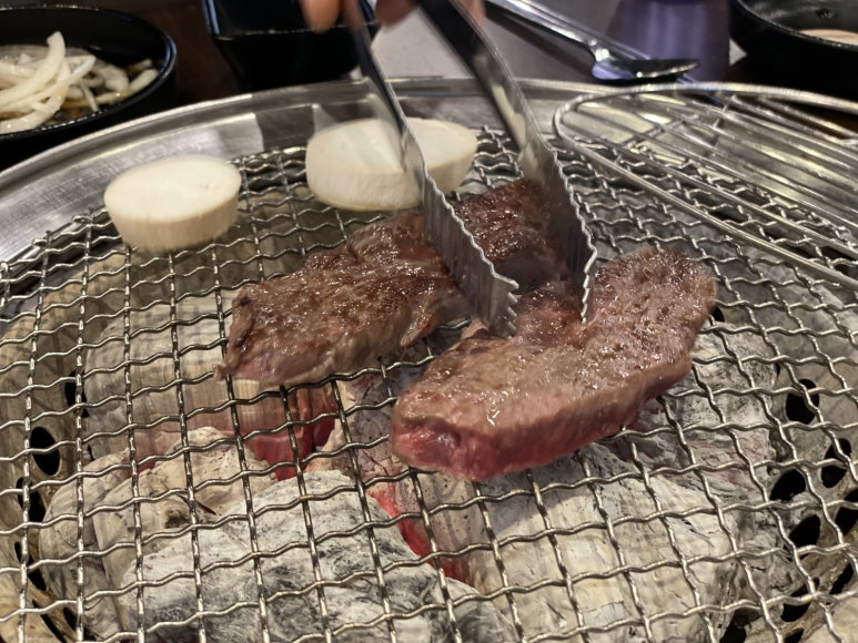 웃소한우 이미지