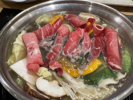 고석환만두전골 이미지
