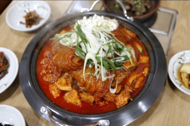 부자백숙 이미지