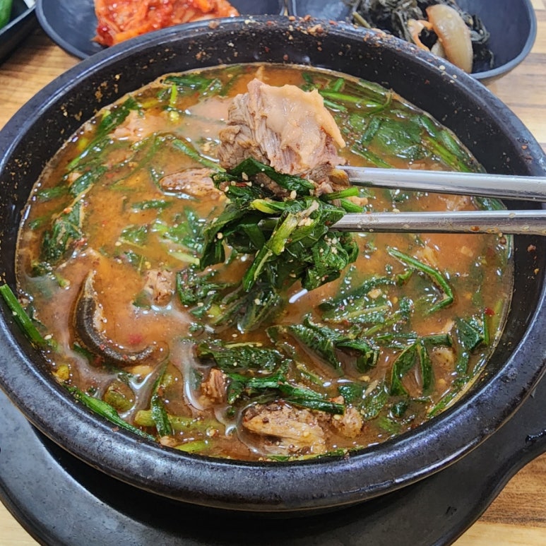 초원흑염소요리 이미지