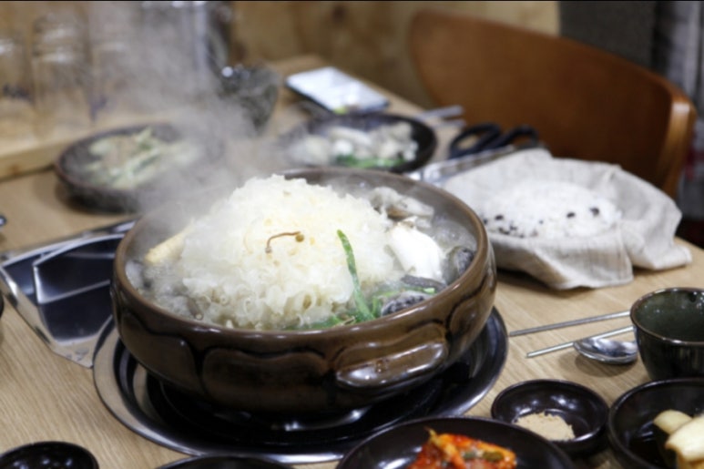 부자백숙 이미지