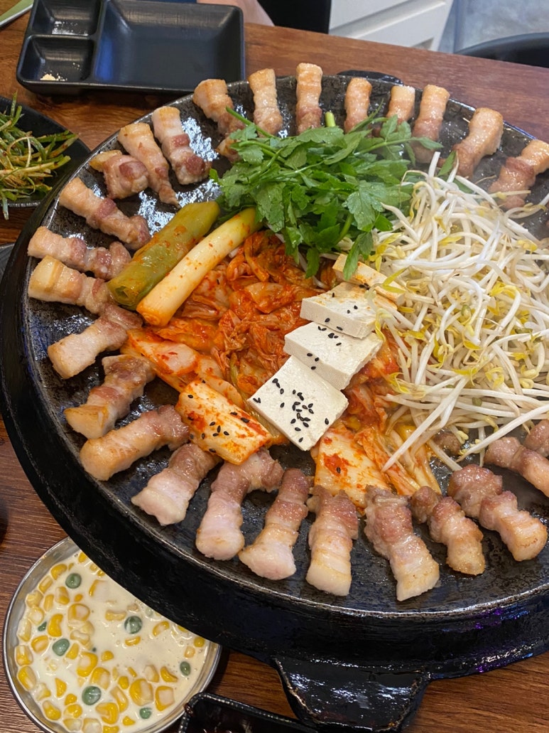 세자매삼겹살 이미지