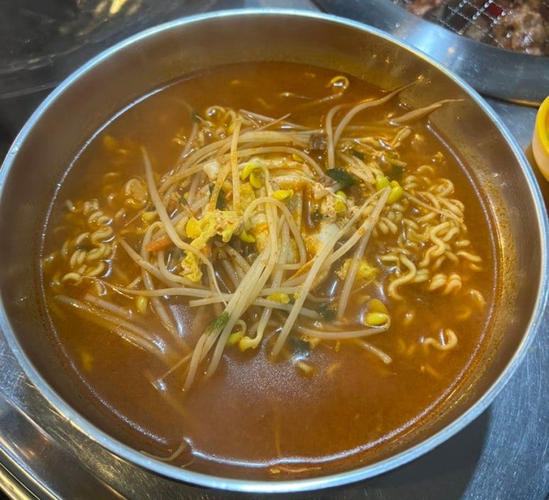 돼지특별시 이미지