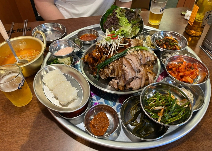 완미족발 문현점 이미지