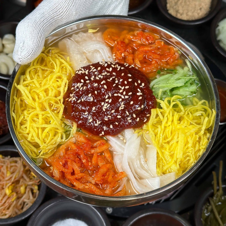 원조돼지이야기 이미지