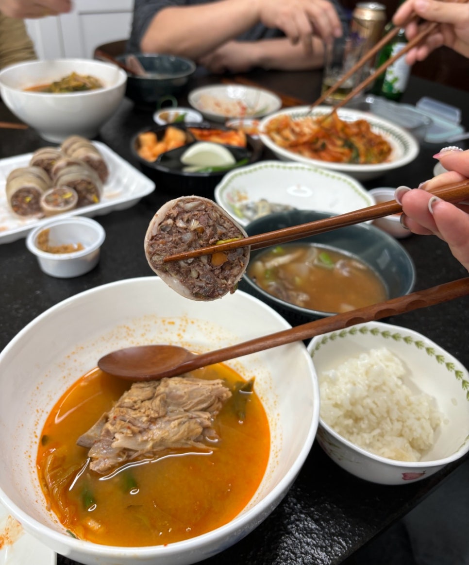 빙그레 국밥 이미지