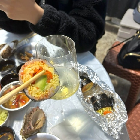 샤르르김밥 이미지