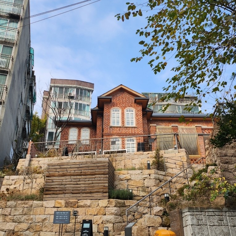 딜쿠샤커피 이미지