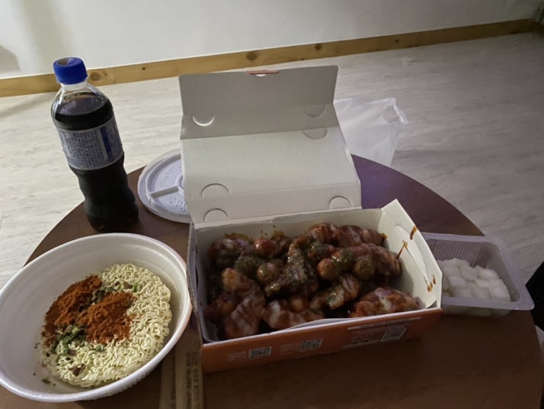 자담치킨(돌산점) 이미지