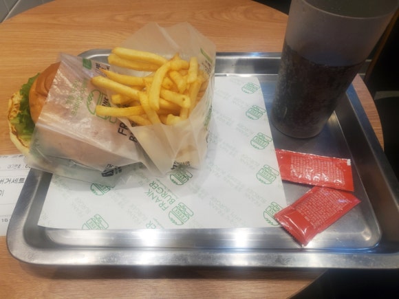 프랭크버거마산 이미지