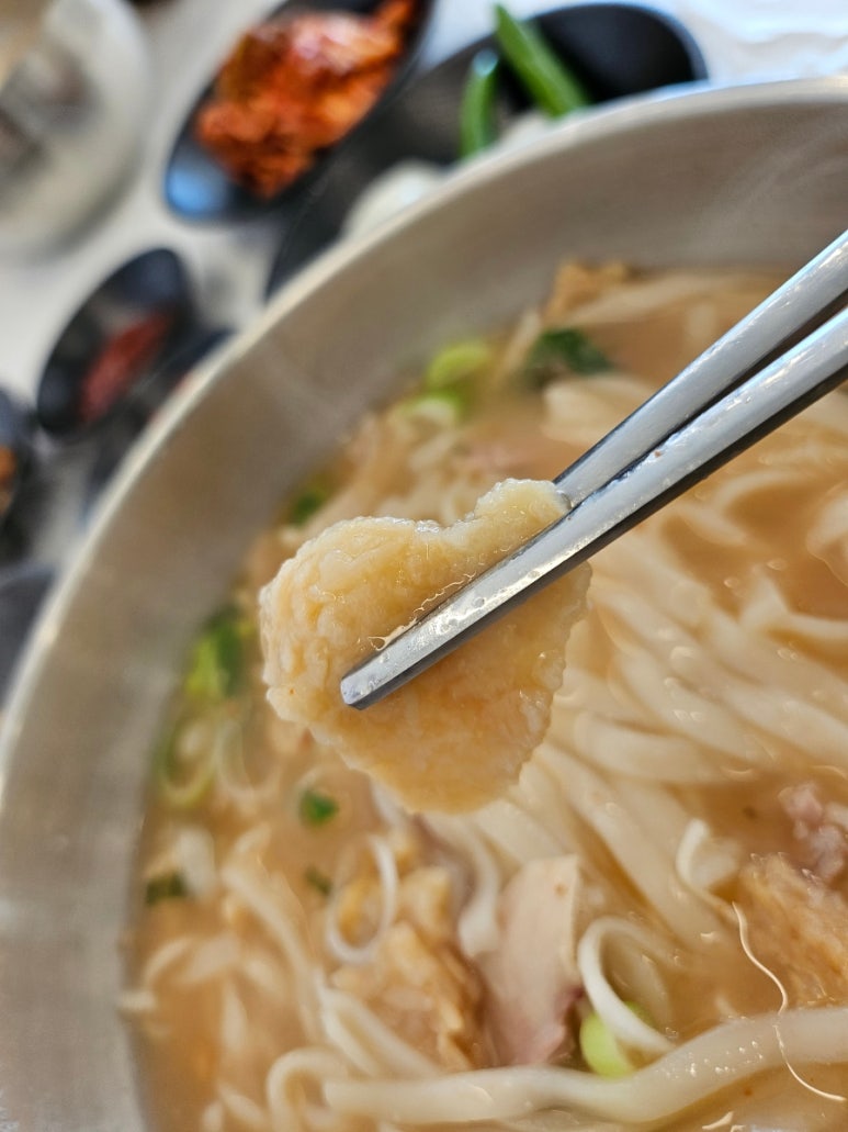 축령산 누룽지백숙 이미지