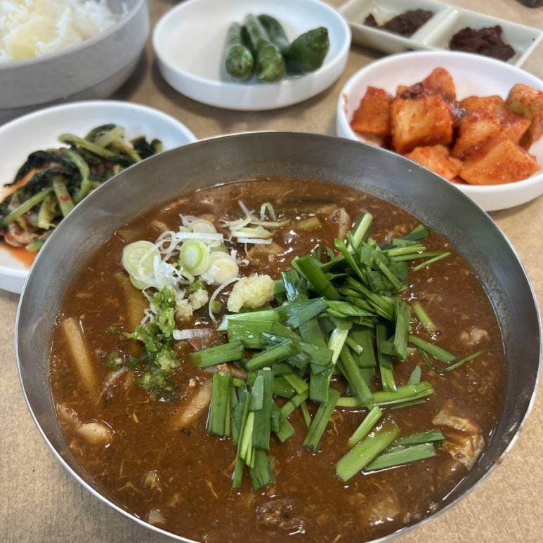 자연산고추장추어탕 이미지