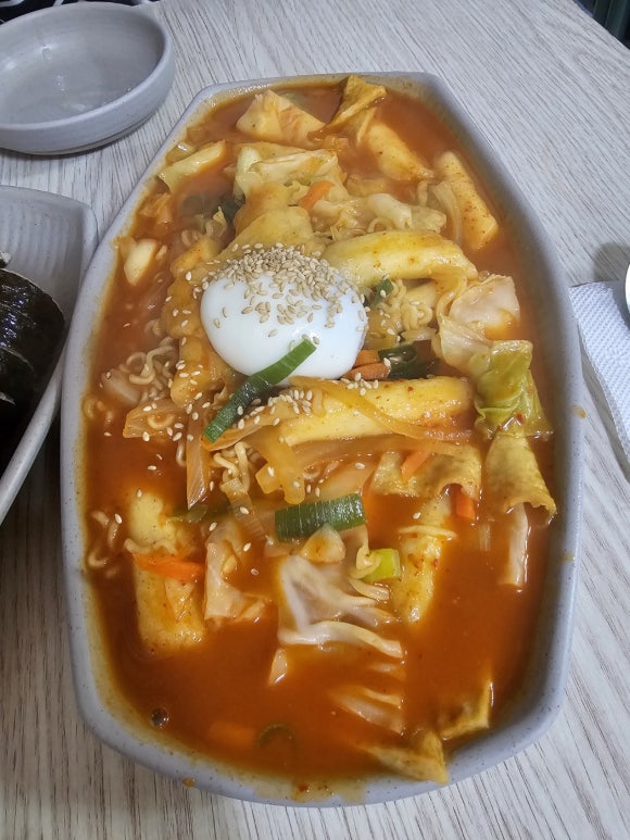 민주네분식 이미지