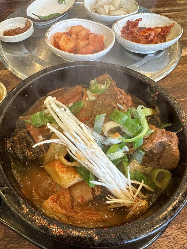 큰우리감자탕 이미지