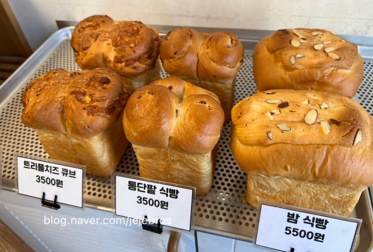 민이네식빵 이미지