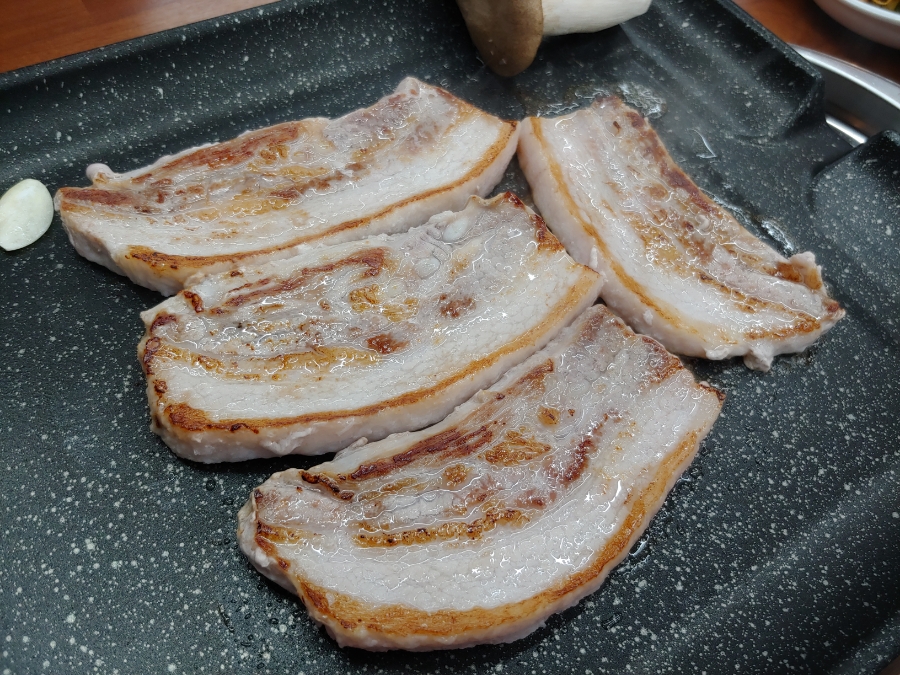 윤실식당 이미지