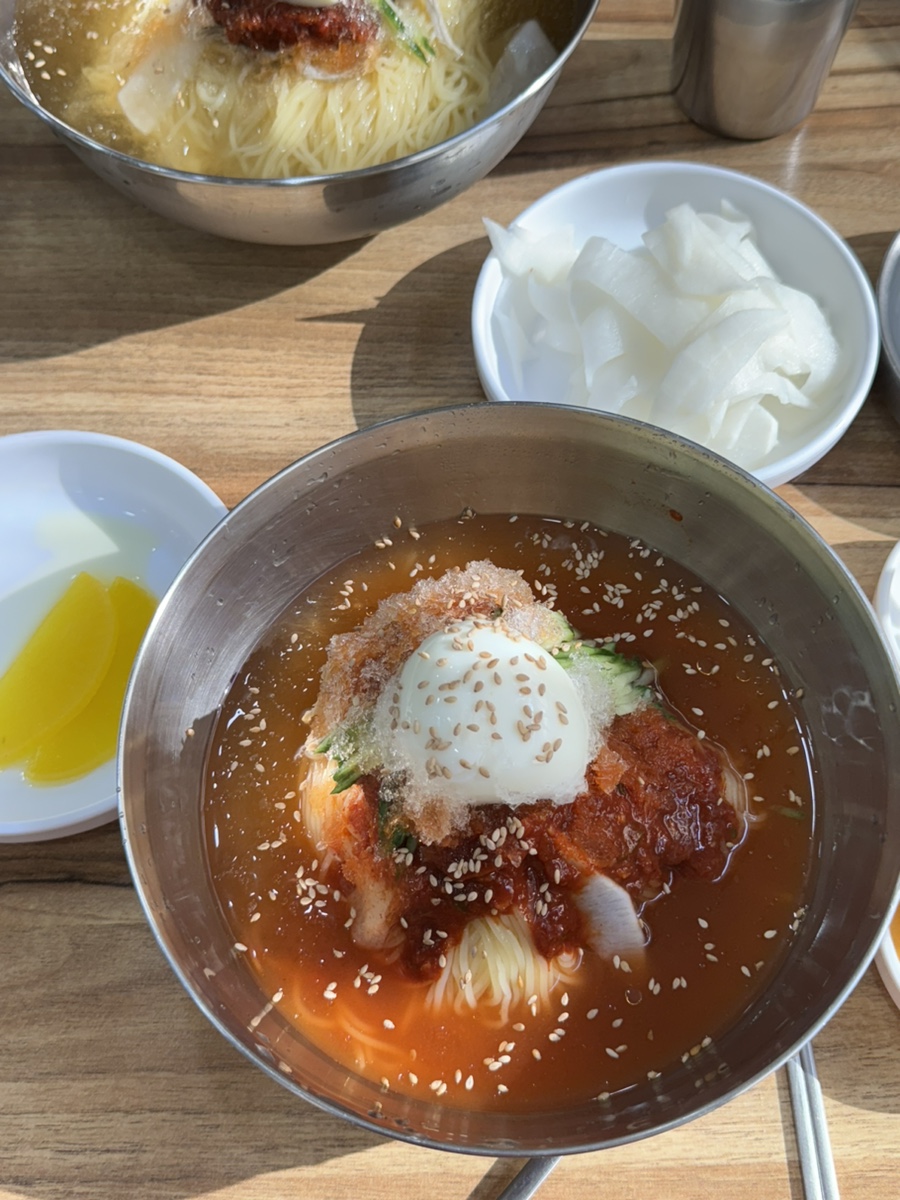 3.8밀면 이미지