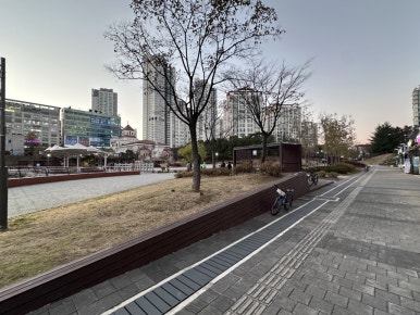 종로엠서적 이미지