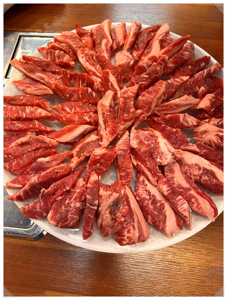 꽃등심과삼겹살정육식당 이미지
