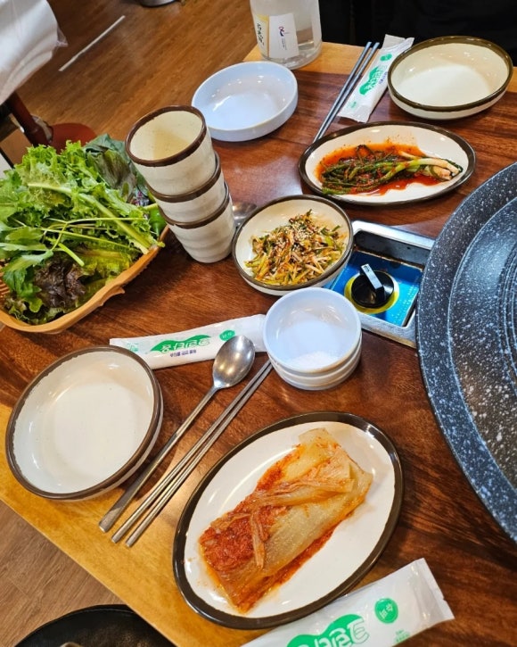 백초묵은지삼겹살 이미지