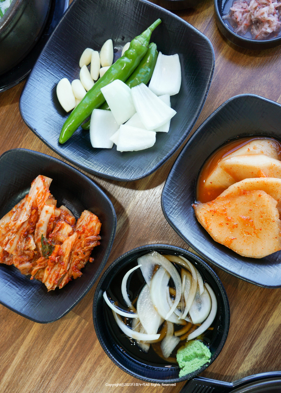 통영밀면돼지국밥 이미지
